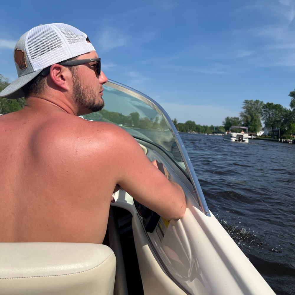 Meet your Posher, Tyler